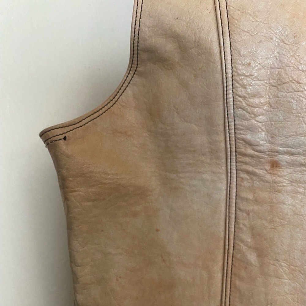 Vintage Italian Lambskin Leather Vest in Nude/Beige - Picture 8 of 12